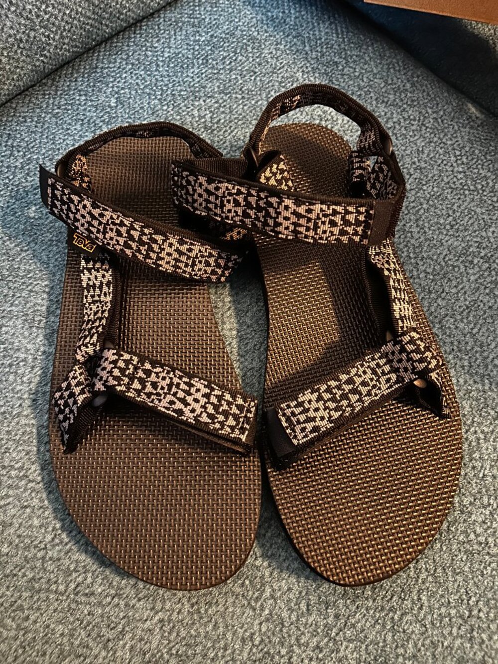 TEVA Mens original universal size 12 Brand new in box